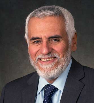 Roberto Aguilera author of God and Petroleum